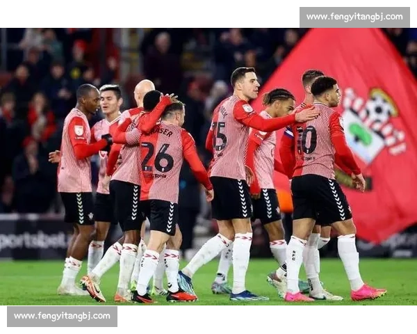 曼彻斯特对阵南安普顿英超焦点之战胜负走向解析赛前形势与关键球员表现观察