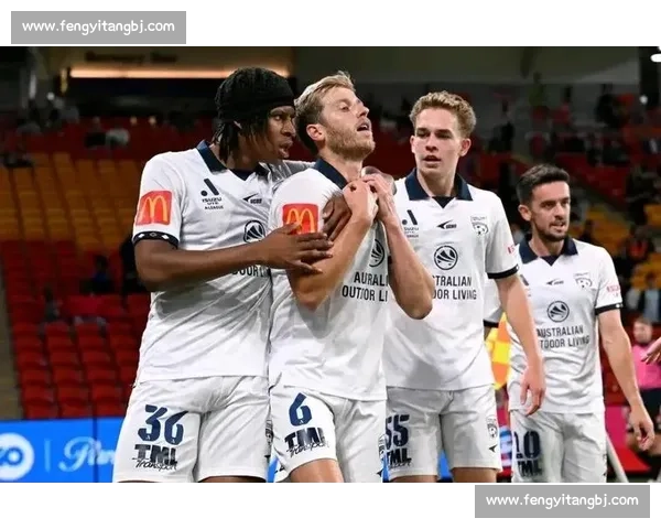 阿德莱德联对阵悉尼FC直播焦点解析与赛前前瞻全览阵容走势深度解读
