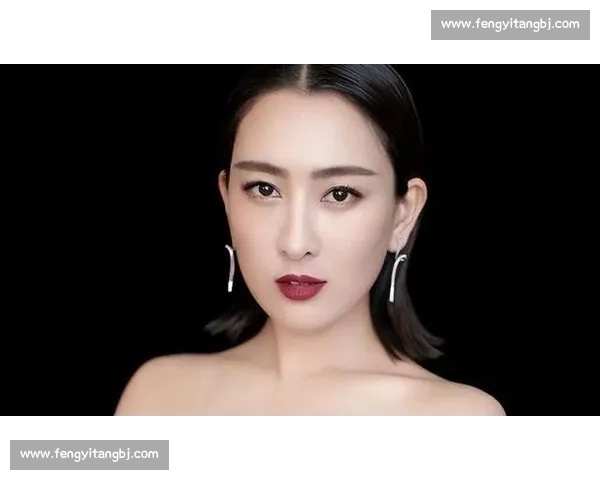 马苏携手新剧回归挑战多重角色塑造，演技突破再度引发热议